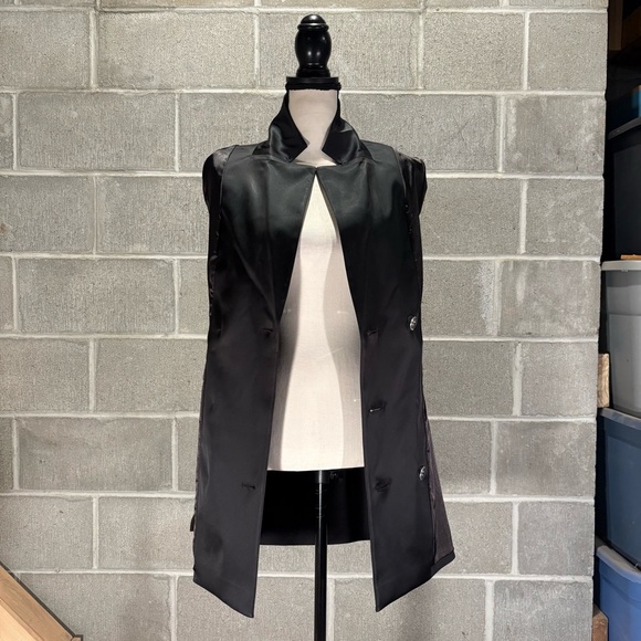 Milly satin blazer dress. - Picture 11 of 13